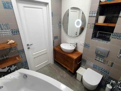 квартира за адресою Регенераторна вул., 4