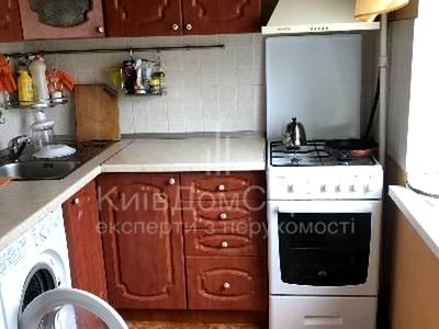 квартира за адресою Дарницький бульв., 15