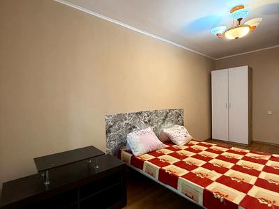 квартира за адресою Берегова вул., 25