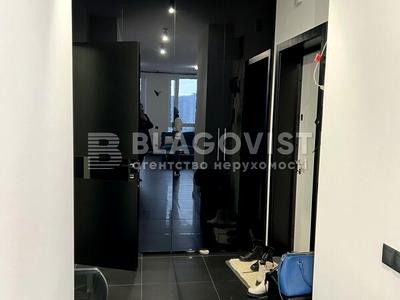 квартира за адресою Зарічна вул., 4