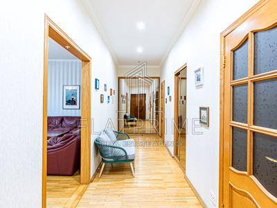 квартира по адресу Назаровская ул. (Ветрова), 9