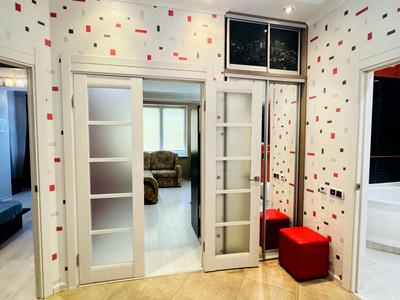 квартира за адресою Срібнокільська вул., 3-Б