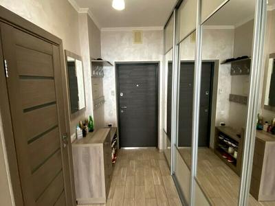квартира по адресу Ревуцкого ул., 9