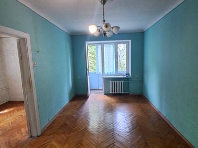 квартира за адресою Івана Крамського вул., 4