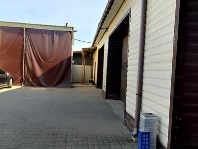 комерційна за адресою Козацька вул. (50 років ВЛКСМ), 54