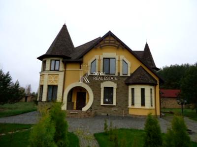 дом по адресу Каховська вул.