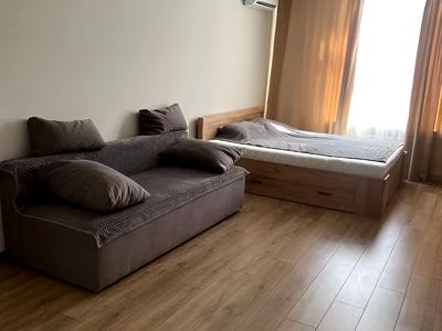 квартира за адресою Микільсько-Слобідська вул., 8