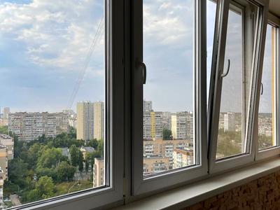 квартира за адресою Наталії Ужвій вул., 12
