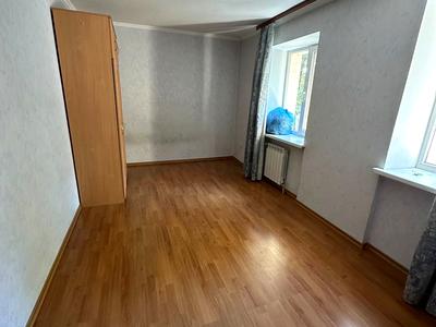квартира по адресу Квартальна ул. (Гладкова), 13