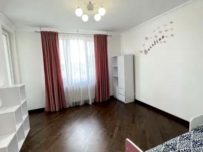 квартира за адресою Медової Печери вул. (), 6