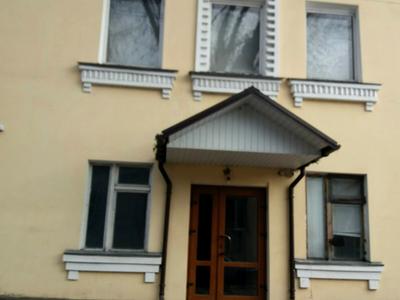 комерційна за адресою Щорса, 444