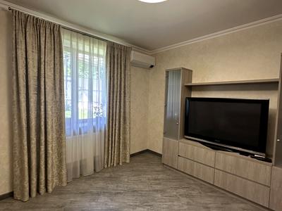 будинок за адресою Панорамна вул., 11