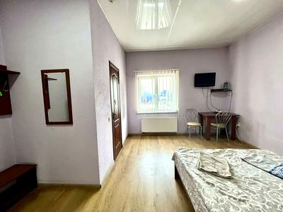 коммерческая по адресу Богдана Хмельницкого ул., 225