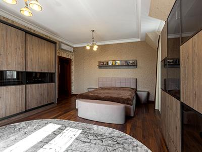 квартира за адресою Таджицька вул., 1