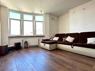квартира за адресою Анни Ахматової вул., 22