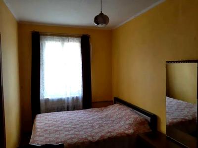 квартира за адресою Кам'янецька вул., 10