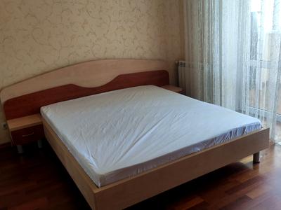 квартира по адресу Ревуцкого ул., 21