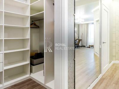 квартира за адресою Лабораторна вул., 7