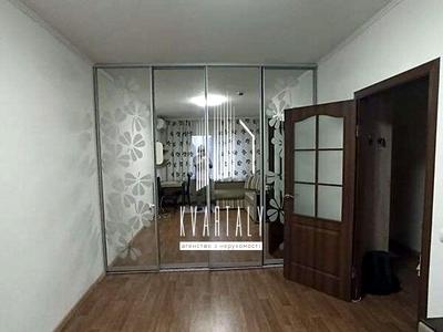 квартира по адресу Софии Русовой ул., 5-Б