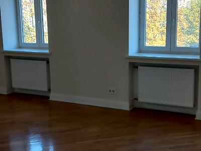 квартира за адресою Богдана Хмельницького вул., 74