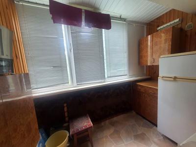 квартира за адресою Зодчих вул., 30