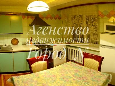 квартира за адресою Ломаківська вул. (Мічуріна), 4