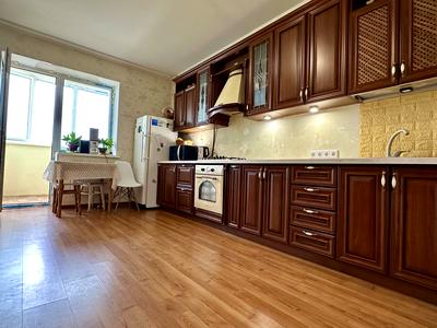 квартира за адресою Вокзальна вул., 53