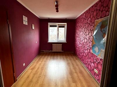 квартира за адресою Миколи Василенка вул., 8