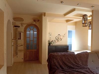 квартира за адресою Гетьмана Самойловича вул., 8