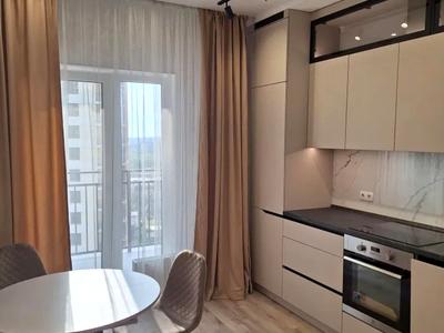 квартира за адресою Краснова вул., 3
