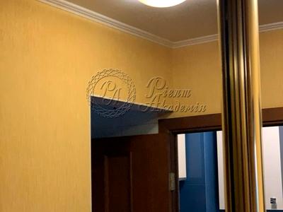 квартира по адресу Академика Глушкова просп., 33