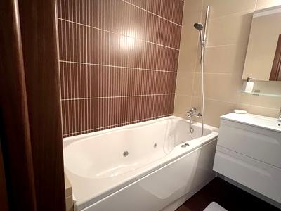 квартира за адресою Дегтярівська вул., 25а к1