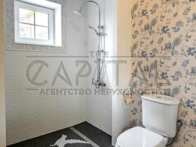 будинок за адресою с. Хлепча, Центральна