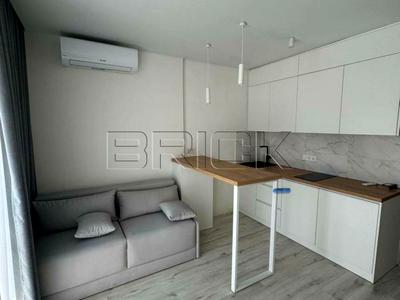 квартира за адресою Метрологічна вул., 23