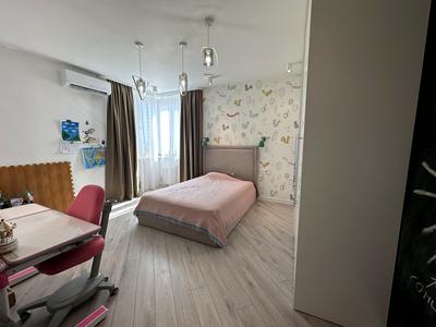 квартира за адресою Драгоманова вул., 2-Б