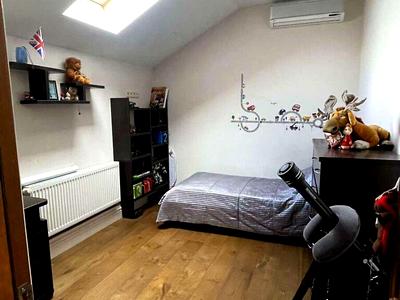 квартира за адресою Симона Петлюри вул. (), 34г