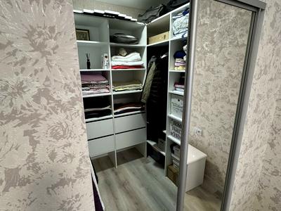 квартира за адресою Володимира Великого, 14