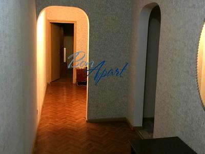 квартира за адресою Генерала Генадія Воробйова вул. (Курська), 13-В