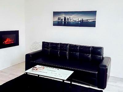 квартира по адресу Французский бульв., 60г