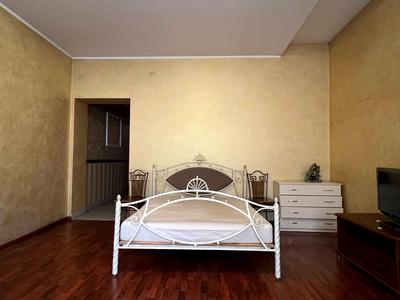 квартира по адресу Дорошенка ул., 66