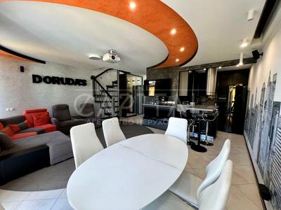 квартира за адресою Регенераторна вул., 4