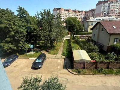 квартира за адресою Берегова вул., 25