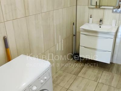 квартира за адресою Антоновича вул. (Горького), 44