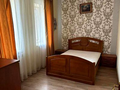 квартира за адресою Роксоляни вул., 81