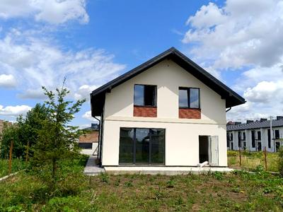 будинок за адресою с. Крихівці, Вивізна, 7