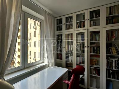 квартира за адресою Дмитрівська вул., 75