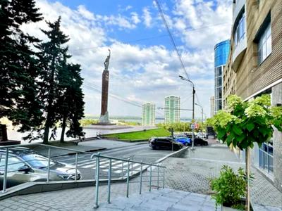 квартира по адресу Дмитрия Яворницкого просп. (Карла Маркса), 3