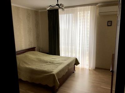 квартира за адресою Анатолія Петрицького вул., 15