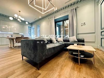 квартира за адресою Соборна пл. (Жовтнева), 6
