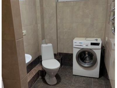квартира за адресою Євгена Чикаленка вул., 59/9